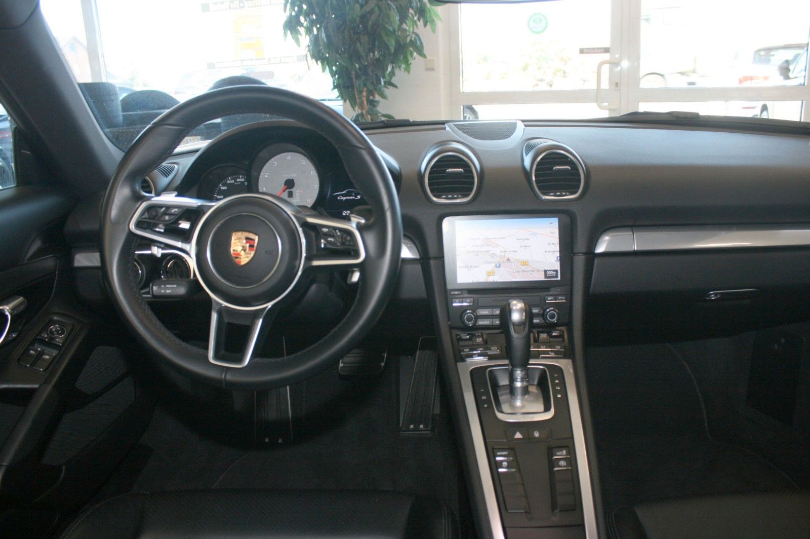 Fahrzeugabbildung Porsche 718 Cayman S PDK PCM-Navi, Xenon, DAB,APPROVED