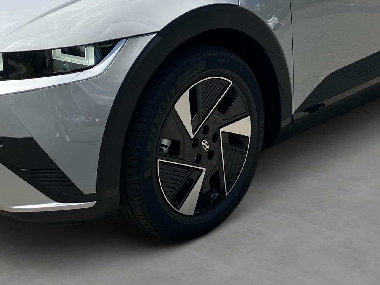 Fahrzeugabbildung Hyundai IONIQ 5 UNIQ AUT SpurH