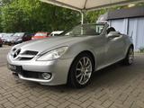 Mercedes-Benz SLK 300 V6 Roadster/Autom/Leder/Navi/Xenon/Tempo - Mercedes-Benz Cabrio aus dem Jahr 2009