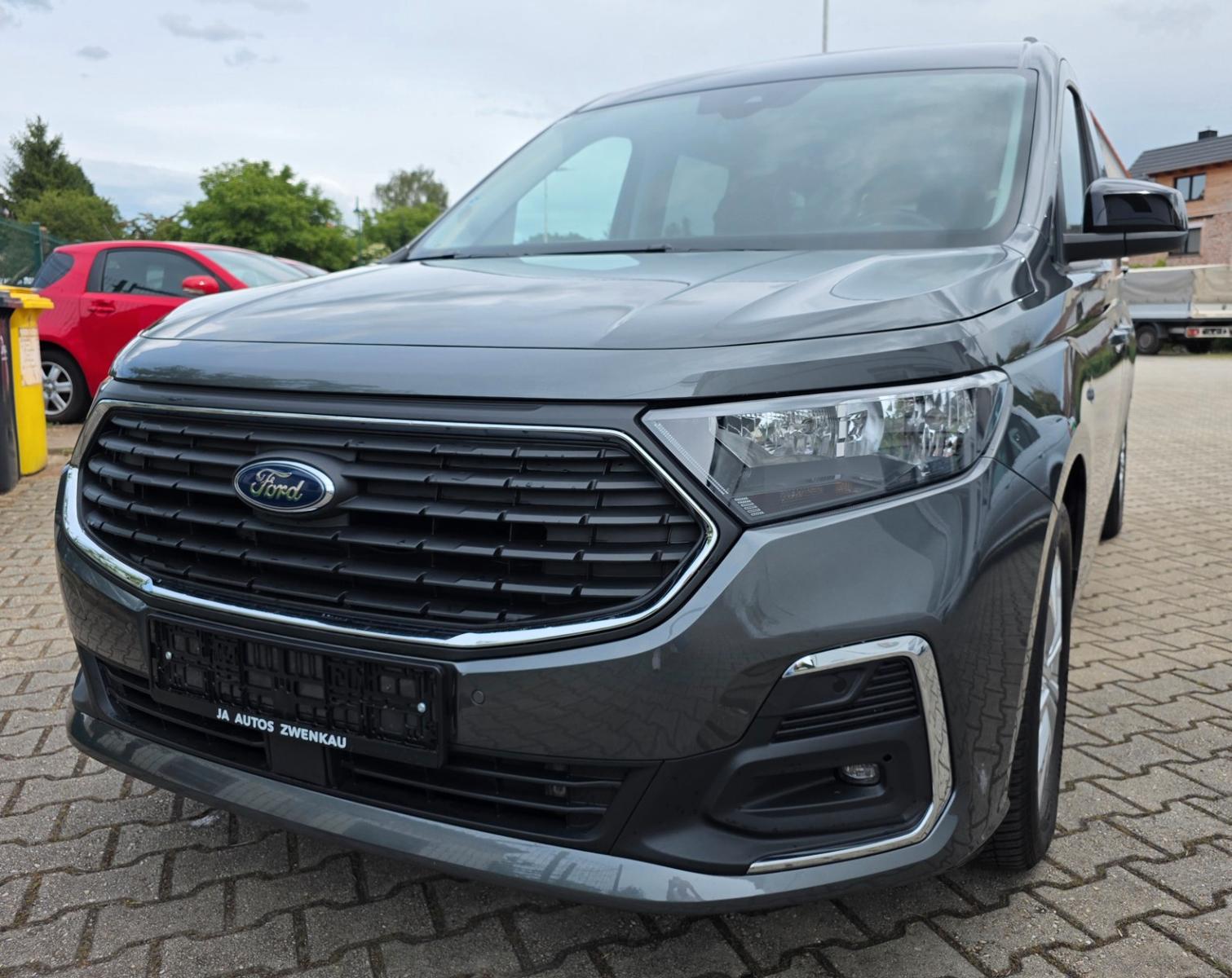 Ford Grand Tourneo Connect Titanium 2.0 TDI,YouTube!!