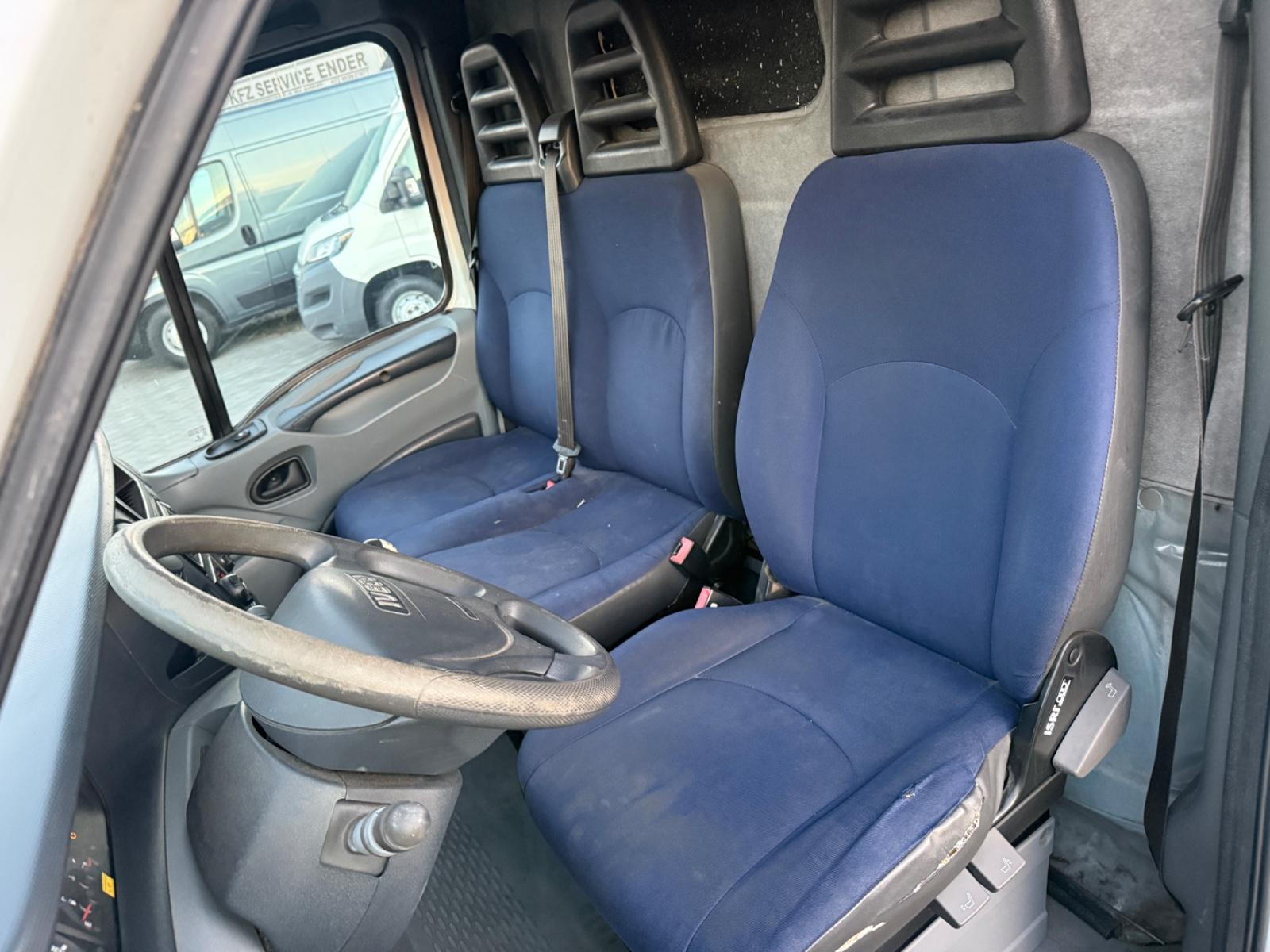 Iveco Daily 2.3 Liter 35S12 L4H2
