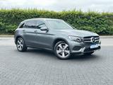 Mercedes-Benz GLC 220 d 4Matic Panorama-ILS-Navi-PDC-SHZ-AHK- - Mercedes-Benz GLC 220 Gebrauchtwagen