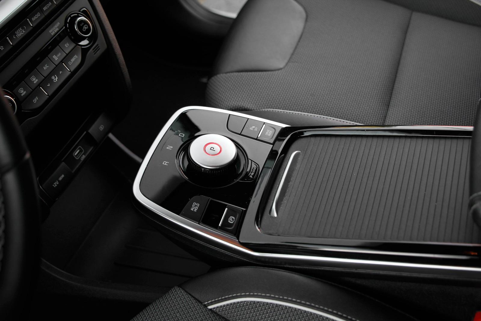 Kia e-Niro DynamicLine 64 kWh/SOH99,7%/Leder/15538ne