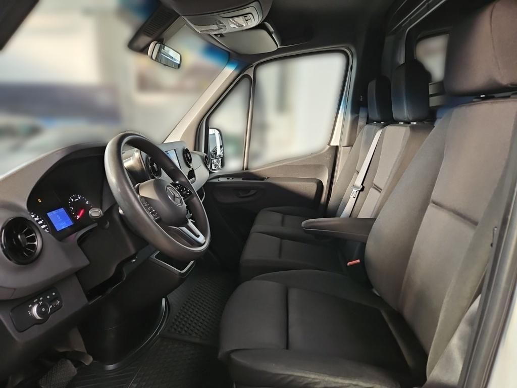 Fahrzeugabbildung Mercedes-Benz Sprinter 314 Kasten L1H1 Navi AHK STHZ PTS