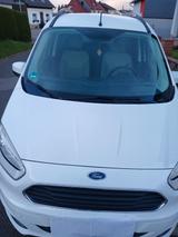 Ford Tourneo Courier 1.0 EcoBoost 74kW Titanium T... - Ford Tourneo Courier aus 2016