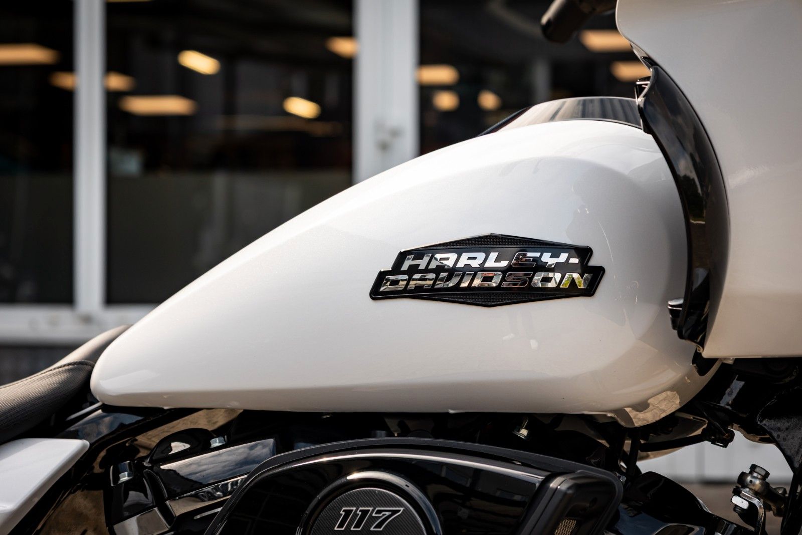 Fahrzeugabbildung Harley-Davidson ROAD GLIDE FLTRX 117cui - Screamin Eagle Auspuff