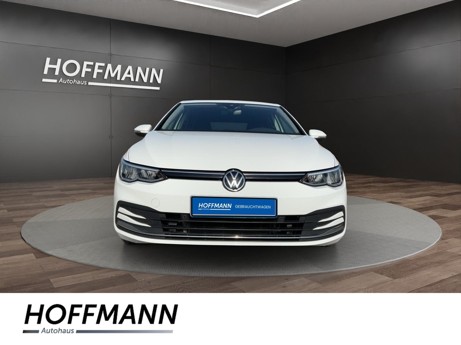 Volkswagen Golf VIII Lim. 1.0 TSI Life NAVI+ACC
