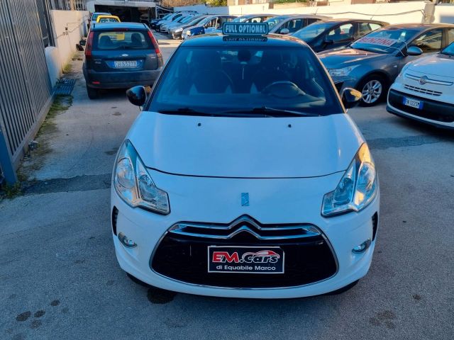 DS Automobiles Automobile DS3 1,4 Bicolor Full Optional