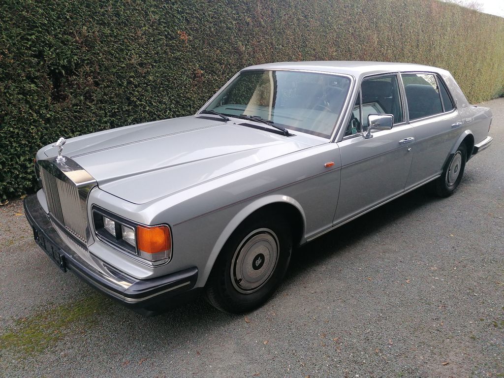 Rolls-Royce Silver Spur