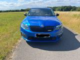 Skoda Octavia 2.0 TDI DSG 4x4 RS Combi Challange - Skoda Octavia: Blau, RS