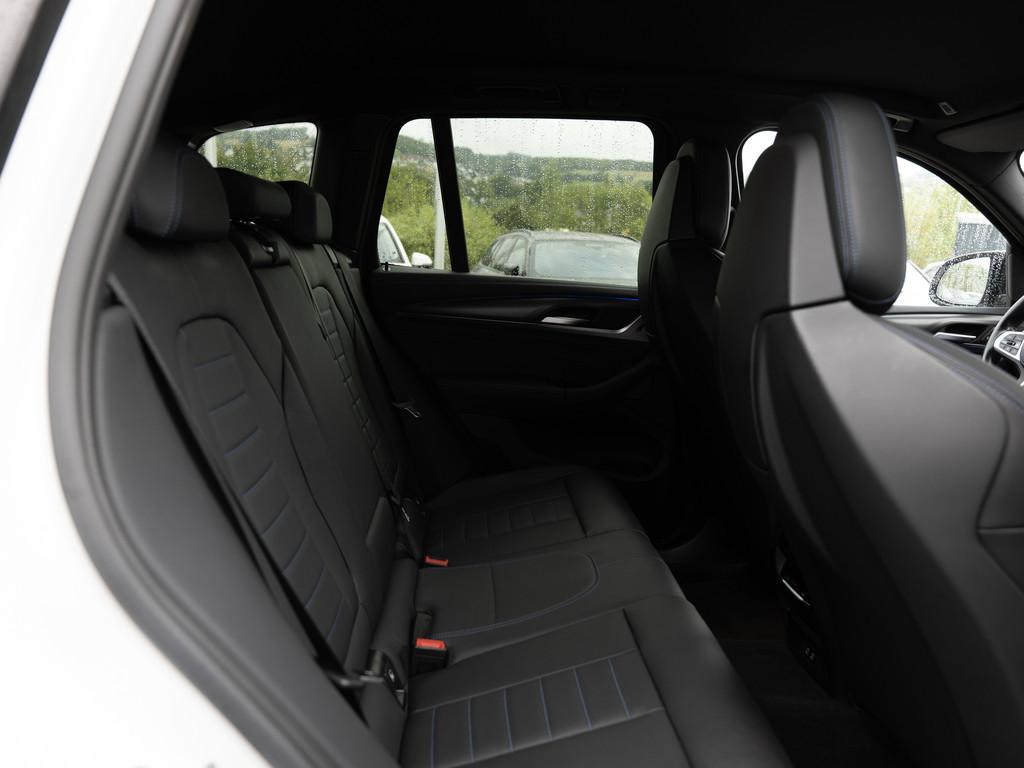 BMW X3 M40d xDrive FACEL. HUD LASER LED STANDHZ NAVI