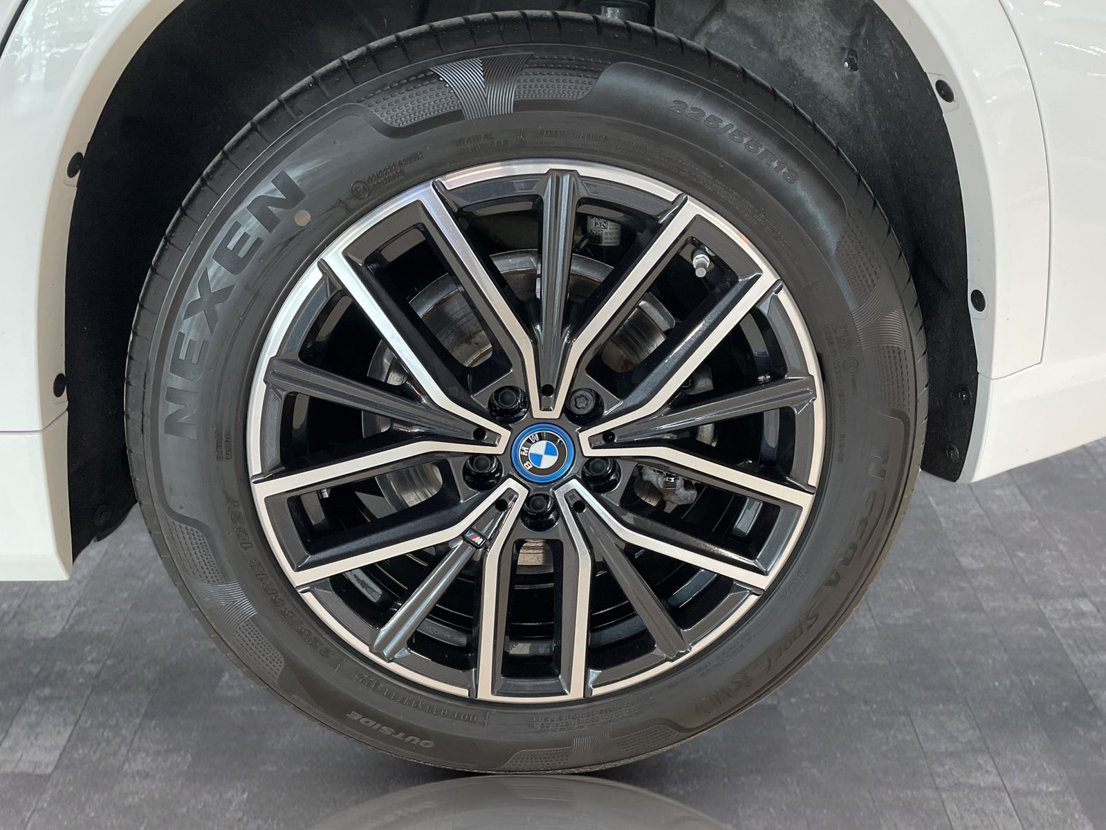 BMW iX1 - Bild 15