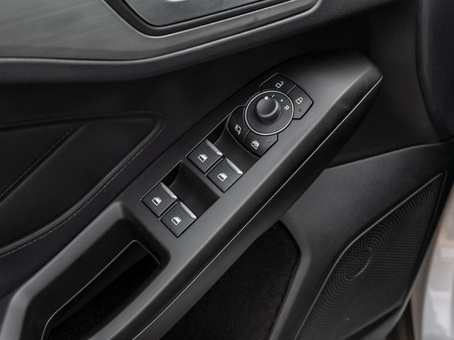 Ford Focus Turnier 1.0 Titanium Kamera Navi LED