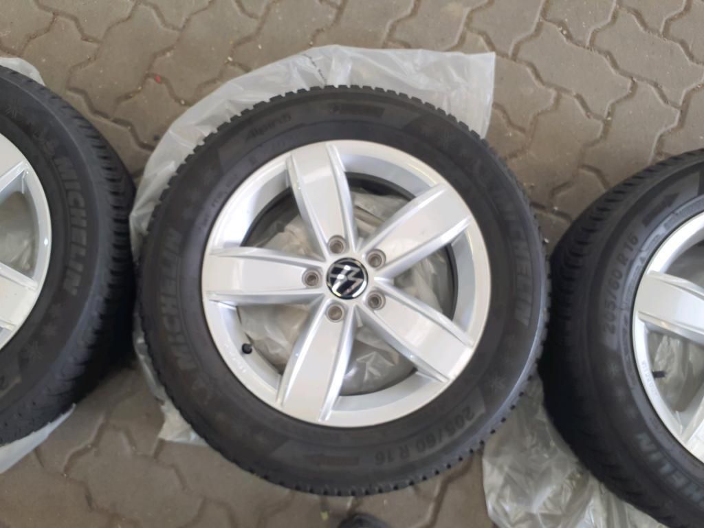 Volkswagen T-Roc Style 1.5 TSI AHK*Tempo*PDC*RFK*SH*Klima