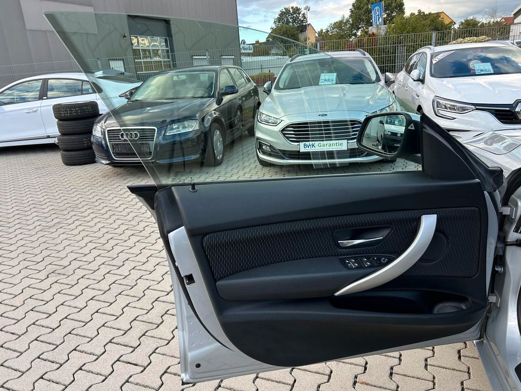 Car Image 28
