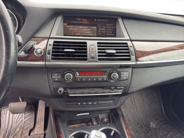BMW X5 xDrive 35d Navi+Pano+SHZ+2xKlima+ACC+Leder