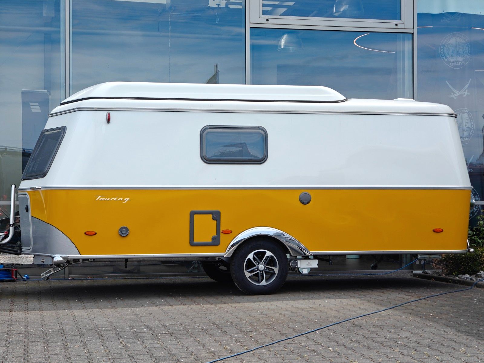 Fahrzeugabbildung HYMER / ERIBA / HYMERCAR Touring 630 Nugget Gold SD - JETZT 5.404€ SPAREN