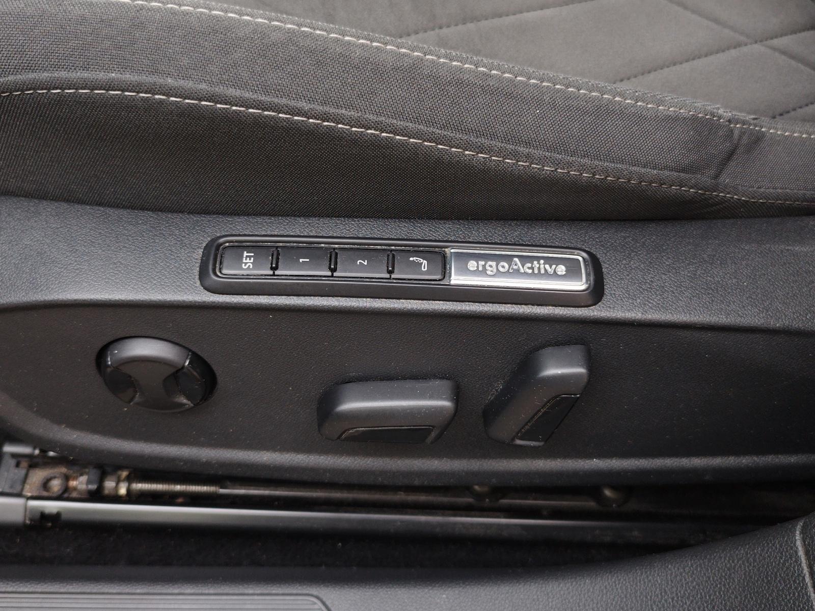 Volkswagen Golf VIII Variant Style 1.5 eTSI DSG AHK/KEYLESS, миниатюра 21