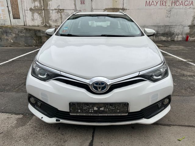 Toyota AURIS TOURING SPORTS