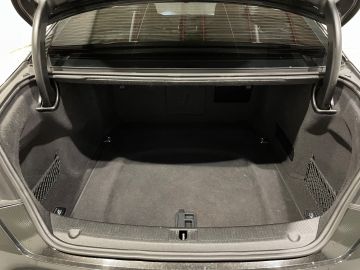 Audi A8 - 9