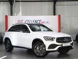 Mercedes-Benz GLC 300 de 4M AMG-LINE SPORT WHITE / PANORAMA / - gebrauchte Mercedes-Benz GLC 300 aus dem Jahr 2021