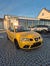 Seat Ibiza Reference 1.4 16V 3-türig - Seat Ibiza: Gelb