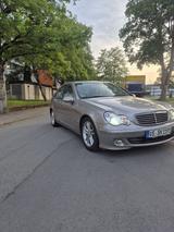 Mercedes-Benz Mercedes Benz c240 2.6 - gebrauchte Mercedes-Benz C 240 aus dem Jahr 2003