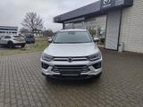 Ssangyong Korando Sapphire 4x2 - Ssangyong Korando X mit Benzin-Antrieb
