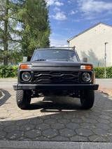 Lada Niva 1.7i 4x4 - Lada Niva: 1.7