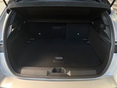 Fahrzeugabbildung Opel Astra L 1.2 Turbo GS -- Navi Pro/Tech-Paket1