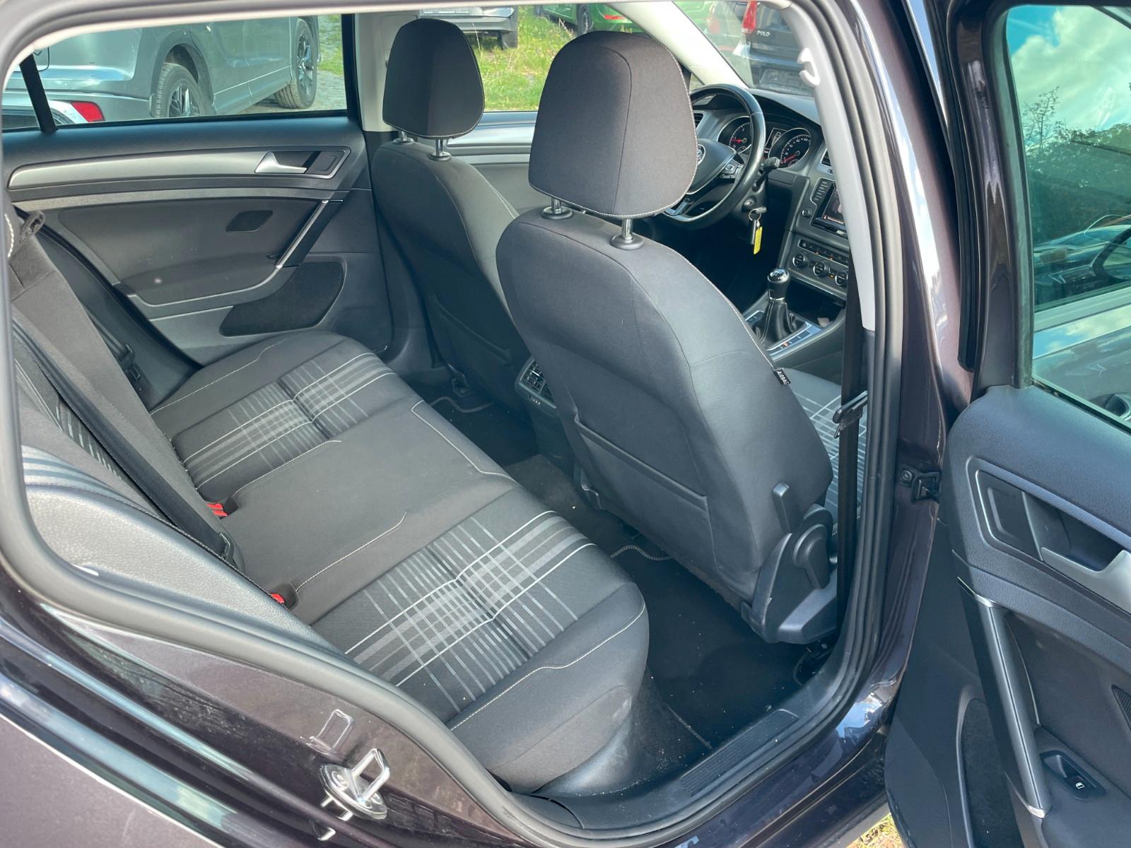 Volkswagen Golf 2015 — photo 13