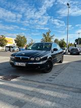 Jaguar X Type 2,1 V6 Frontantrieb! Top!! - gebrauchte Jaguar X-Type aus dem Jahr 2003