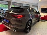 Alfa Romeo Stelvio Super Q4 2,0 Pano*Klima*Leder*LED.1 Hand - gebrauchte Alfa Romeo Stelvio aus dem Jahr 2020