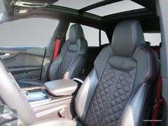 AUDI Q8 50 TDI quattro S-LINE competition plus Matrix AUDI Q8 50 TDI quattro S-LINE competition plus Matrix