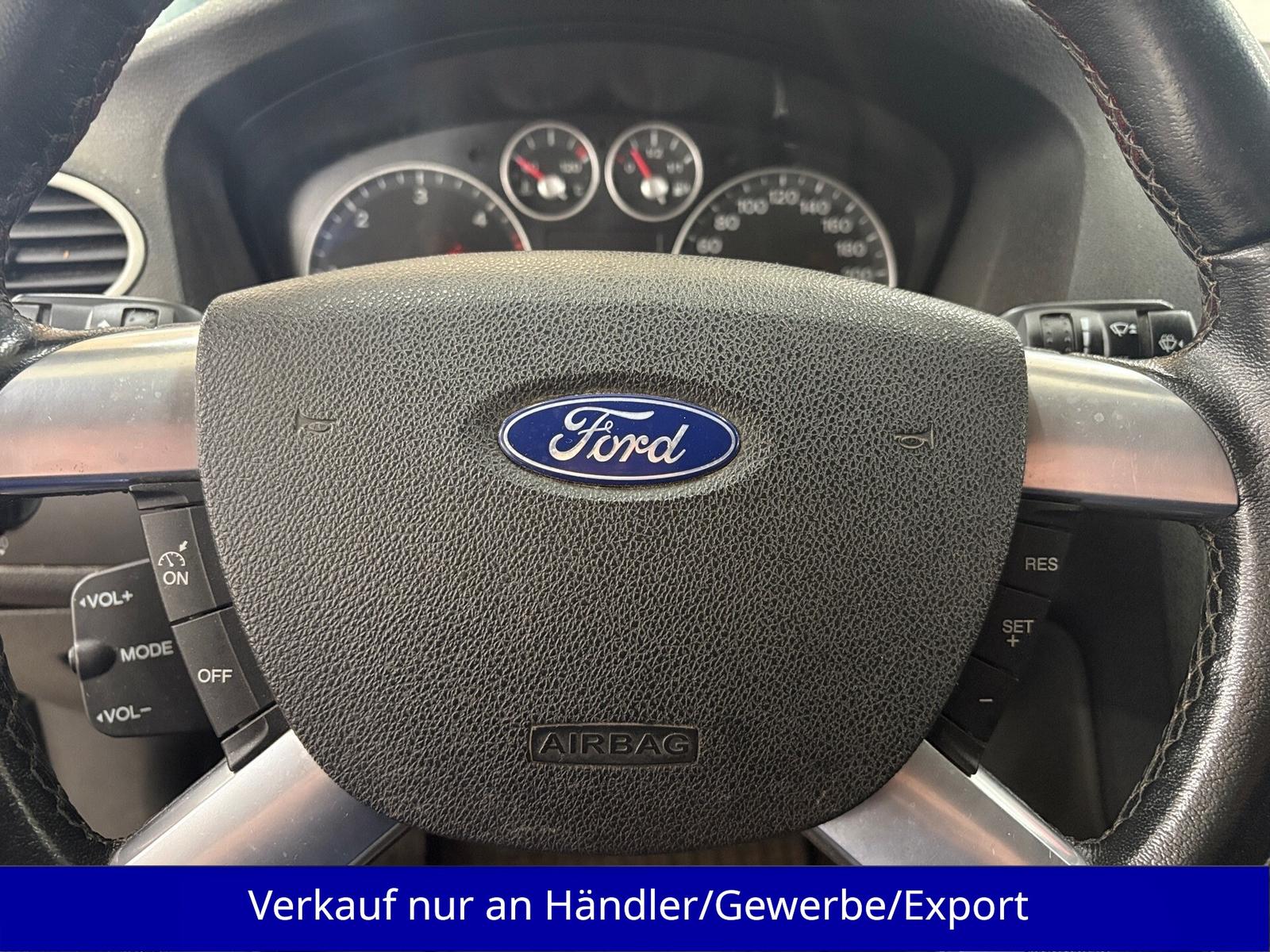 Ford Focus 2008 — photo 16