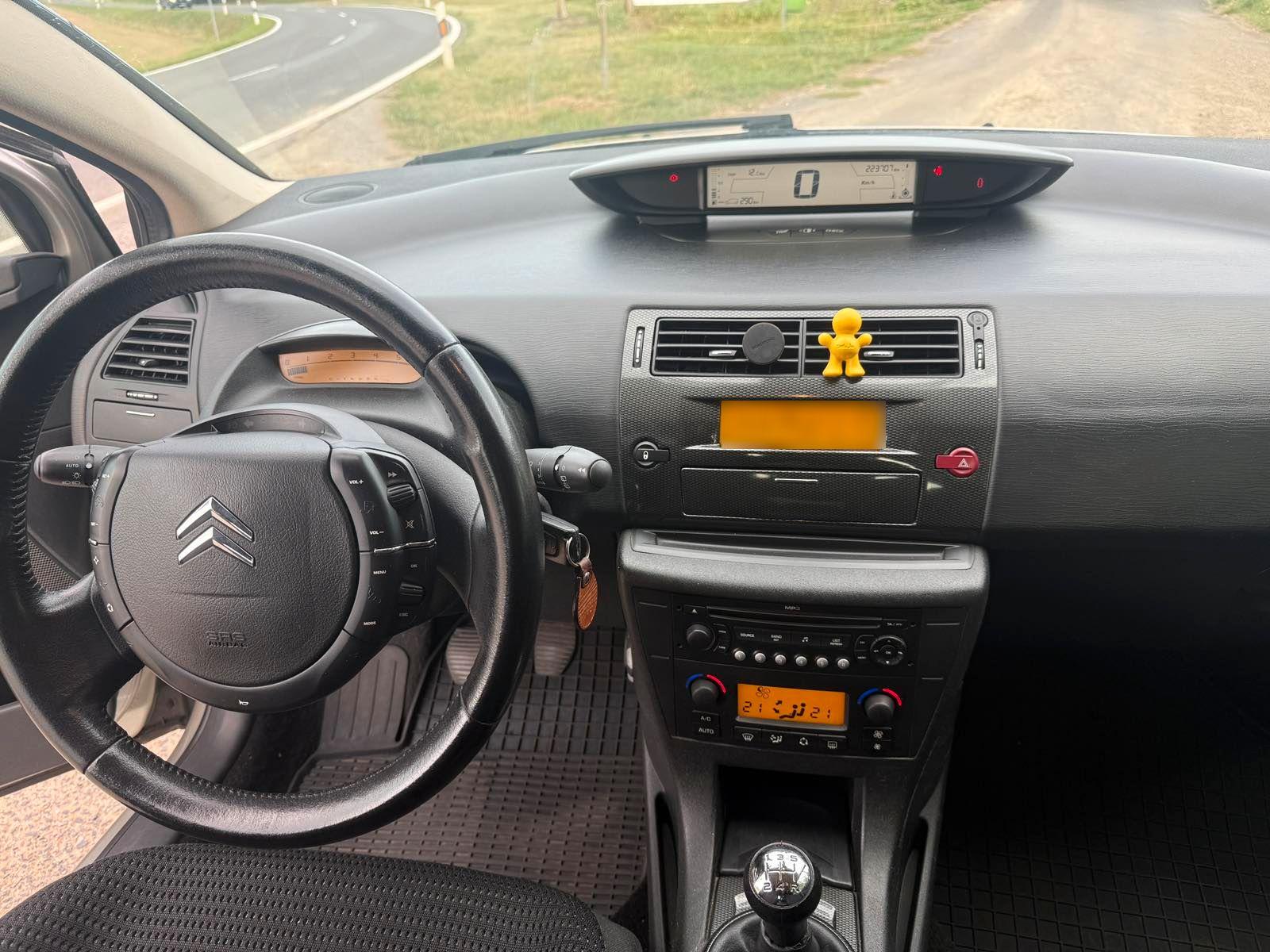 Citroën C4