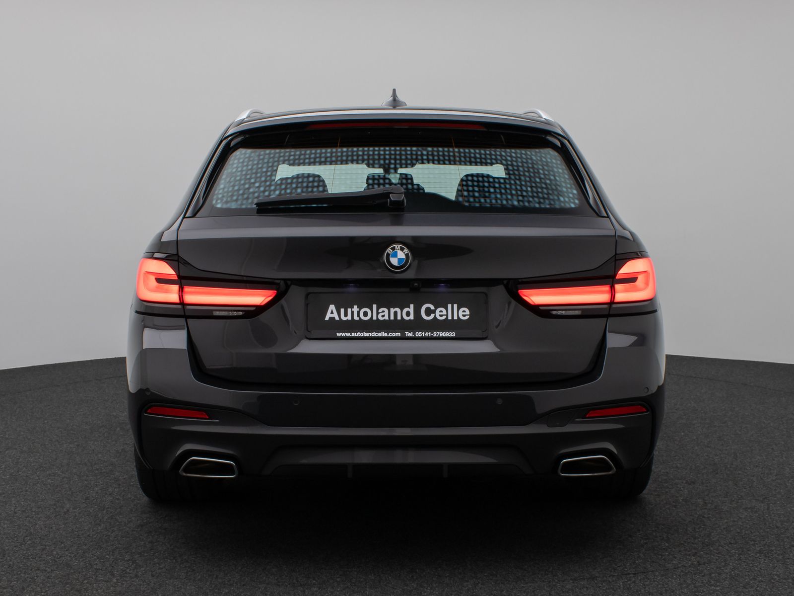 Fahrzeugabbildung BMW 520d xD M Sport Laser Kamera HUD DAB HiFi 19Zoll