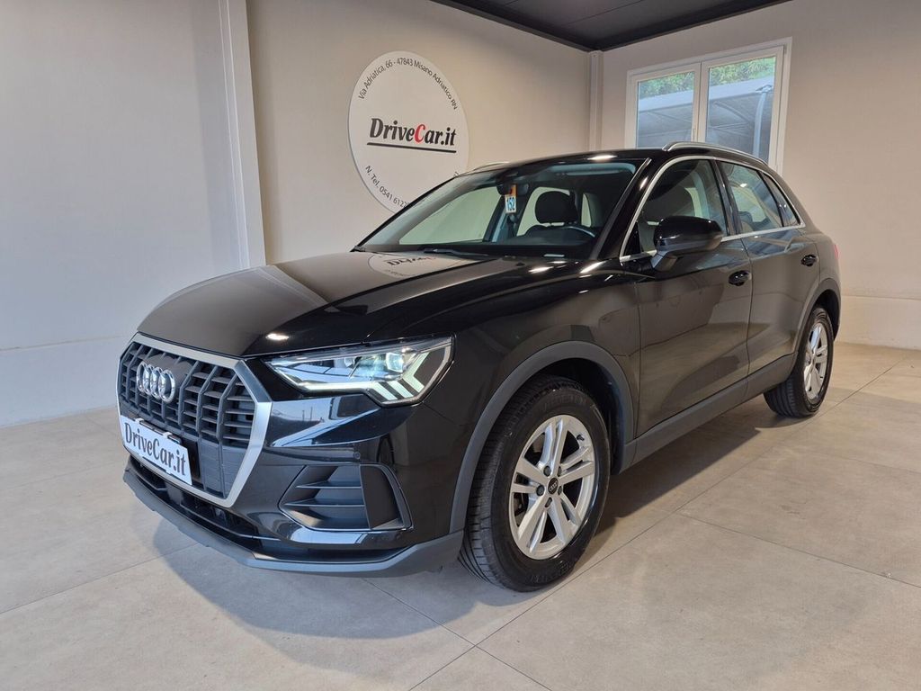 Image of Audi Q3