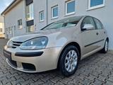 Volkswagen Golf V 1.6 AUTOMATIK 5-TRG 1.HD S-HEFT PDC KLIMA - Volkswagen Golf aus 2004: Golf5