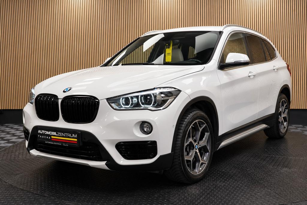 BMW X1 xDrive 25i X Line +LED+NAVI+PDC+AHK+KAMERA+