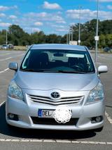 Toyota Verso 1.8 VVT-i  TÜV,Service,2 Hand... - Toyota Verso in Bremen