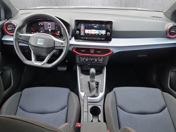 Fahrzeugabbildung SEAT Arona FR 1.0 TSI DSG Klima Rückfahrkamera