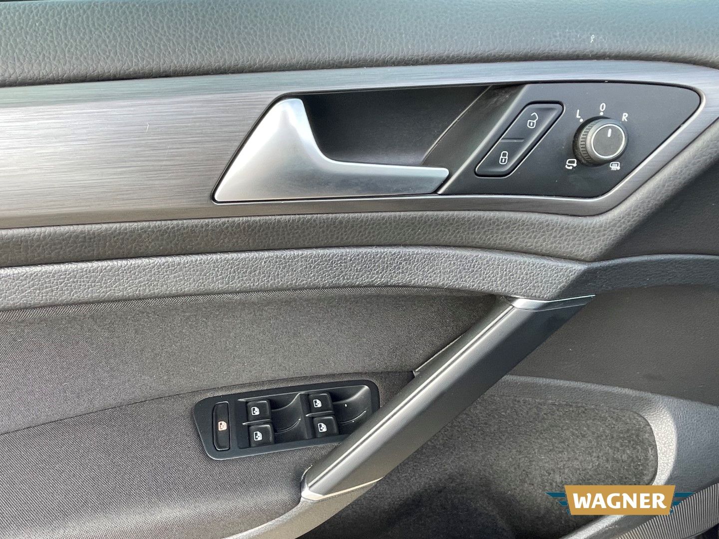 Fahrzeugabbildung Volkswagen Golf VII Comfortline BMT Start-Stopp