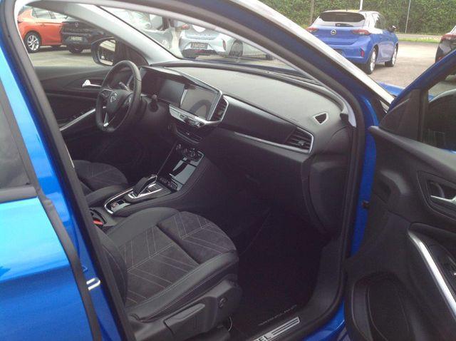 Opel Grandland 1.6 Turbo Hybrid4 AT Ultimate, миниатюра 11