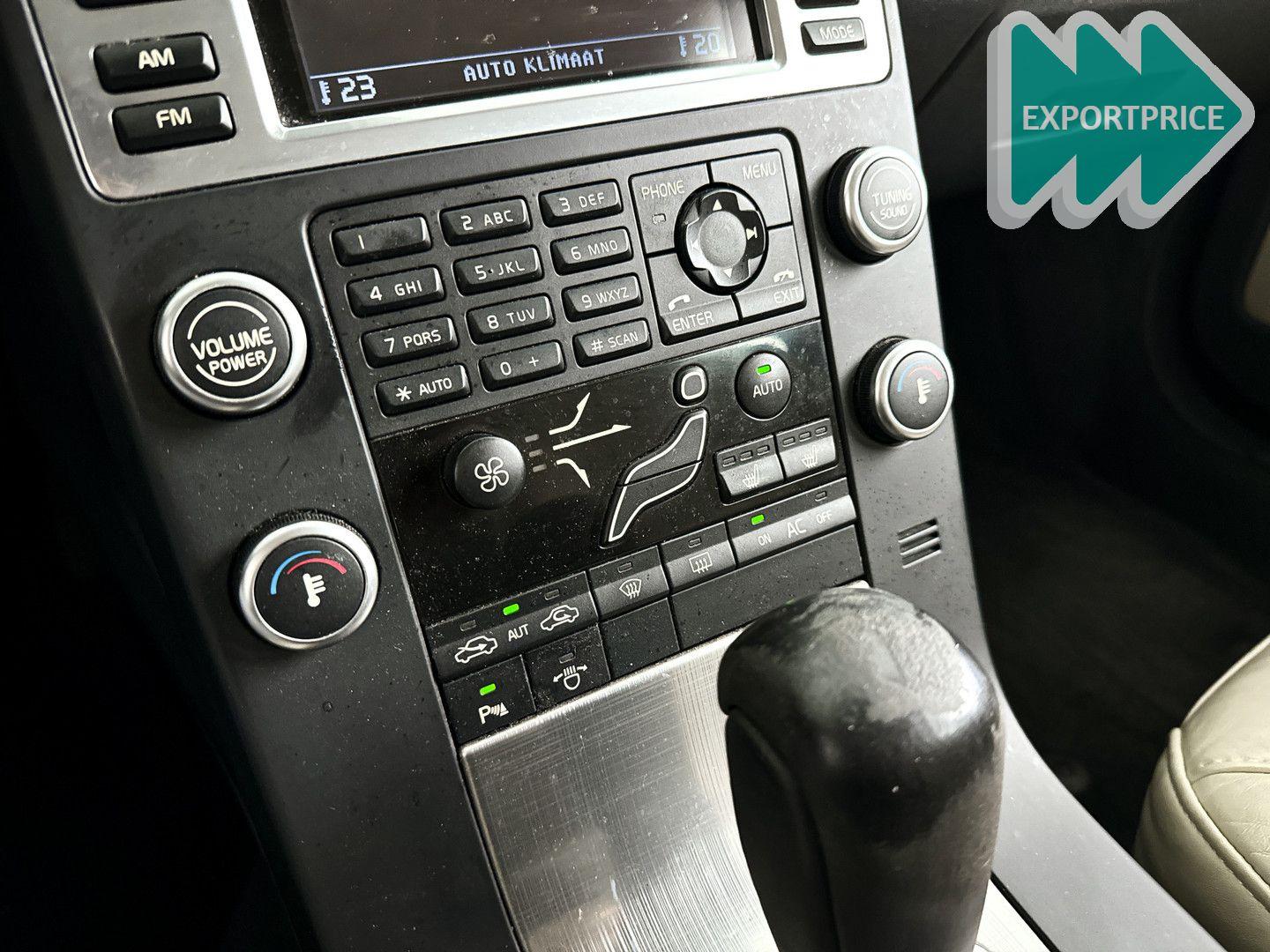 Volvo V70 2008 — photo 19