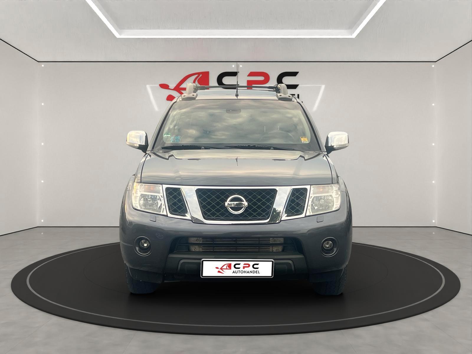 NISSAN NAVARA 3.0 V6 DCI 231 CH 4X4 DOUBLE CAB LE BVA – CUIR – TOIT OUVRANT – BOSE – CAMÉRA