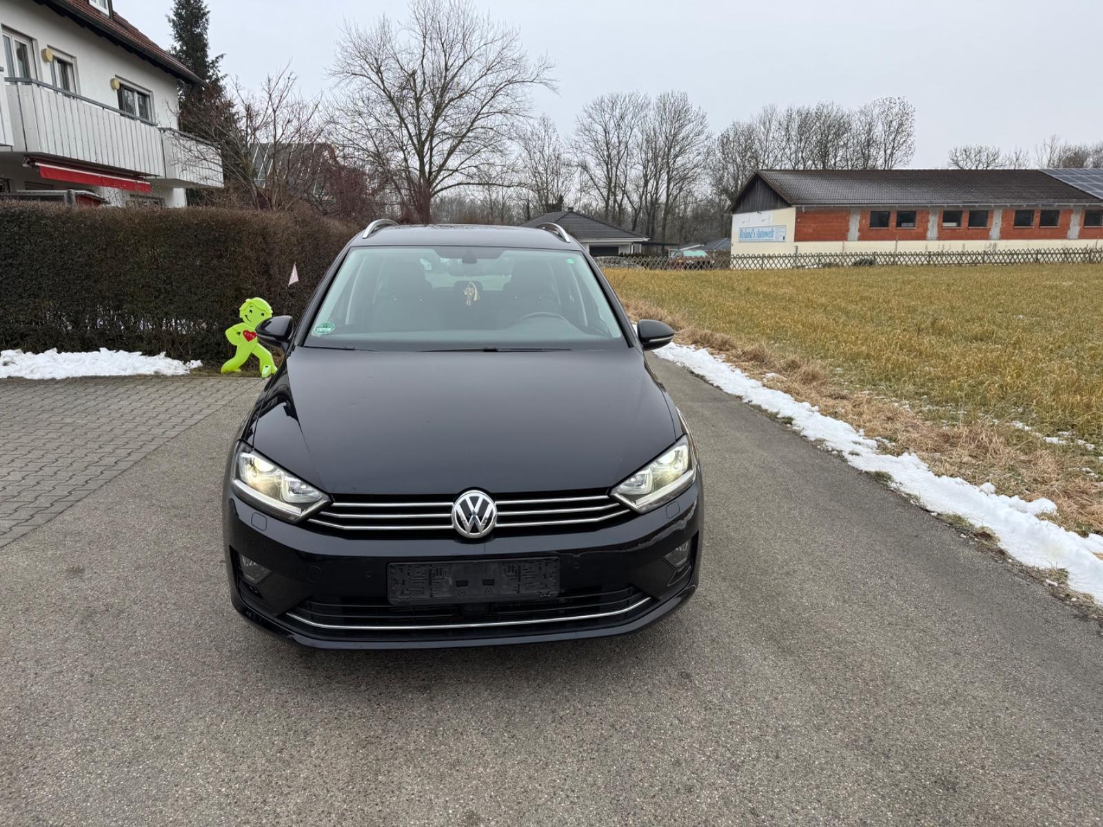 Volkswagen Golf Sportsvan 1.6 TDI DSG / Navi/ Xenon/1.Hand