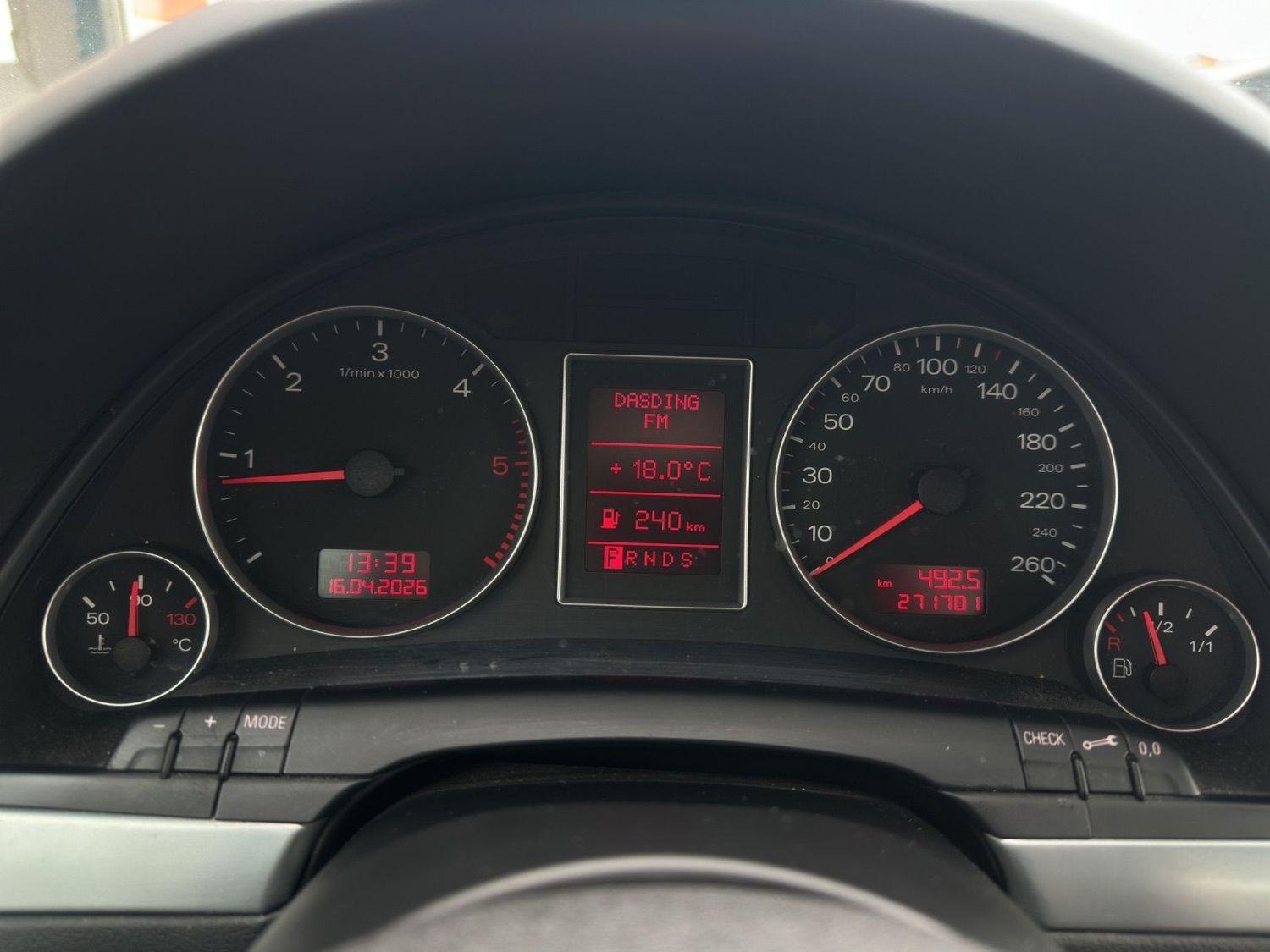 Audi Quattro 2005 — photo 14