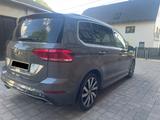 Volkswagen Touran 1.4 TSI DSG Highline Highline 2xR-Line - : Kleinbus, Privatanbieter