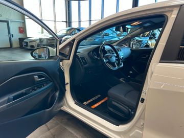 Kia Rio Dream Team *Kamera*Lenkradheizung*